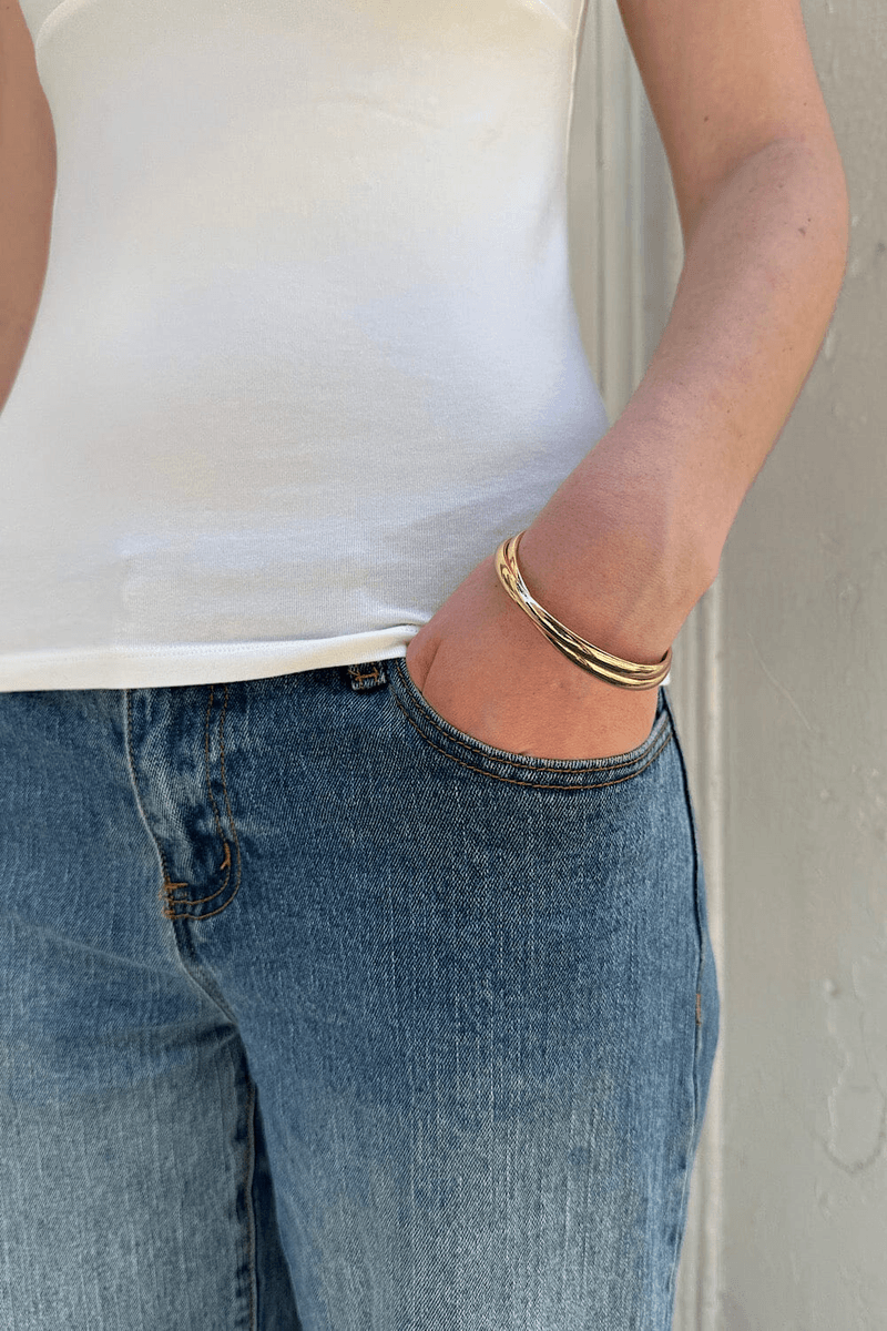 Brandy Melville Double Interlaced Bracelet Gold