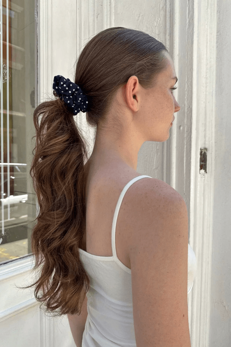 Brandy Melville Polka Dot Scrunchie Navy With White Polka Dots