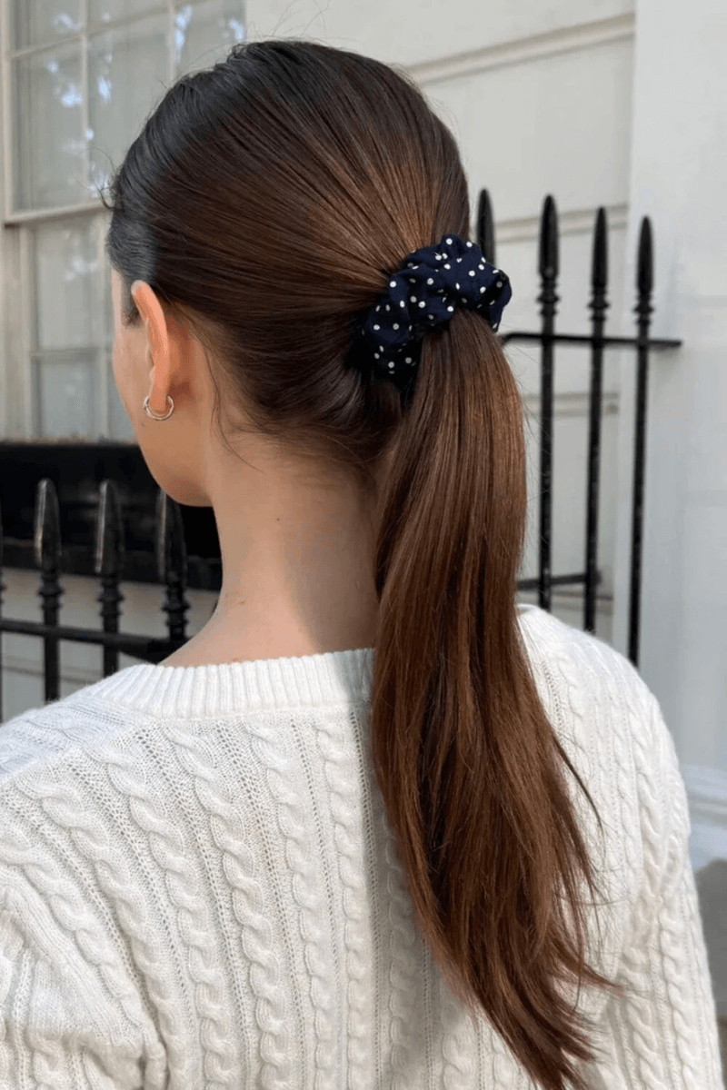Brandy Melville Polka Dot Scrunchie Navy With White Polka Dots