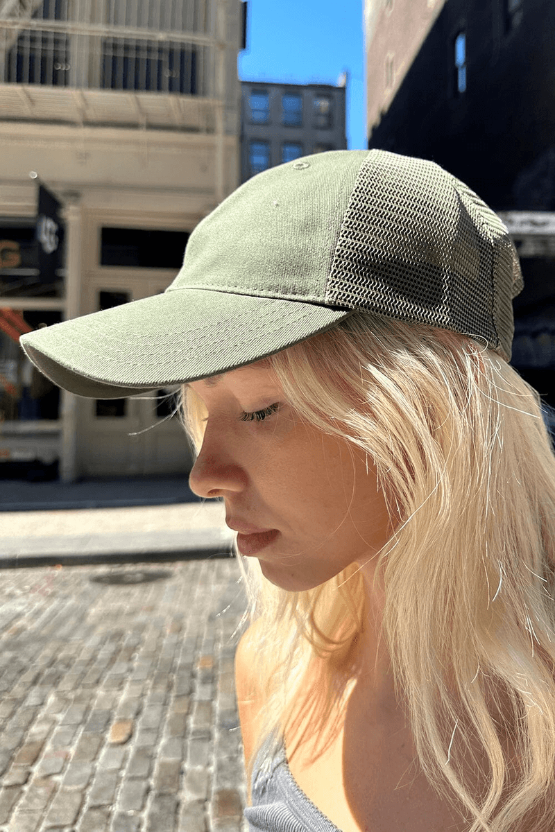Brandy Melville Katherine Mesh Cap Olive