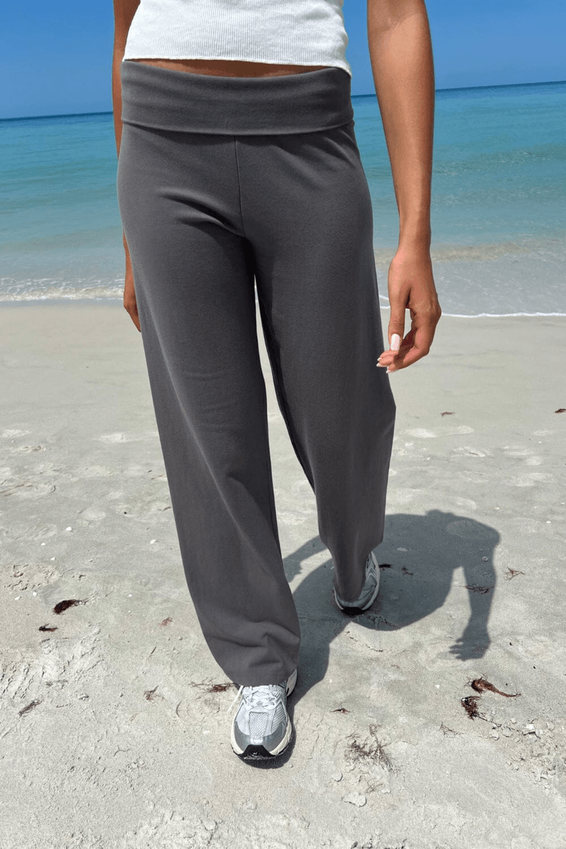 Brandy Melville Priscilla Broek Slate Grey