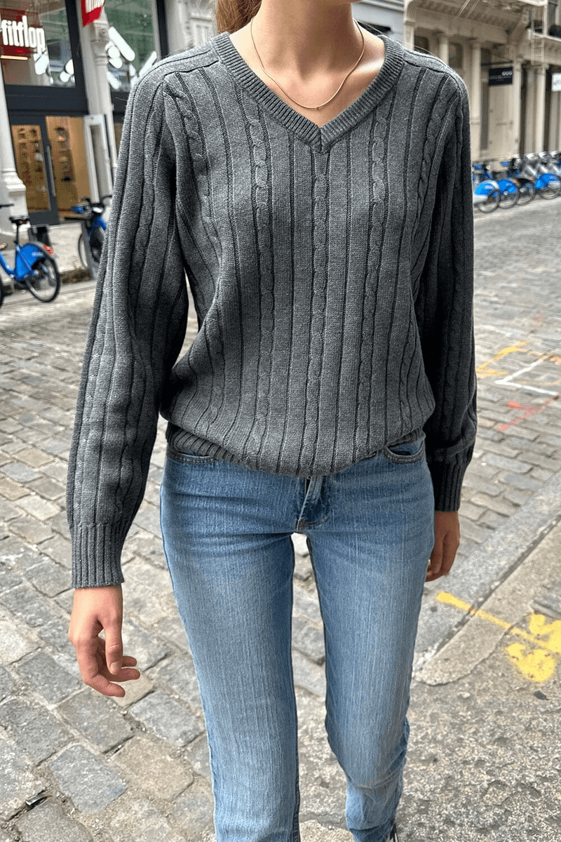 Brandy Melville Ida Sweater Rajut Kabel Katun V-neck Arang