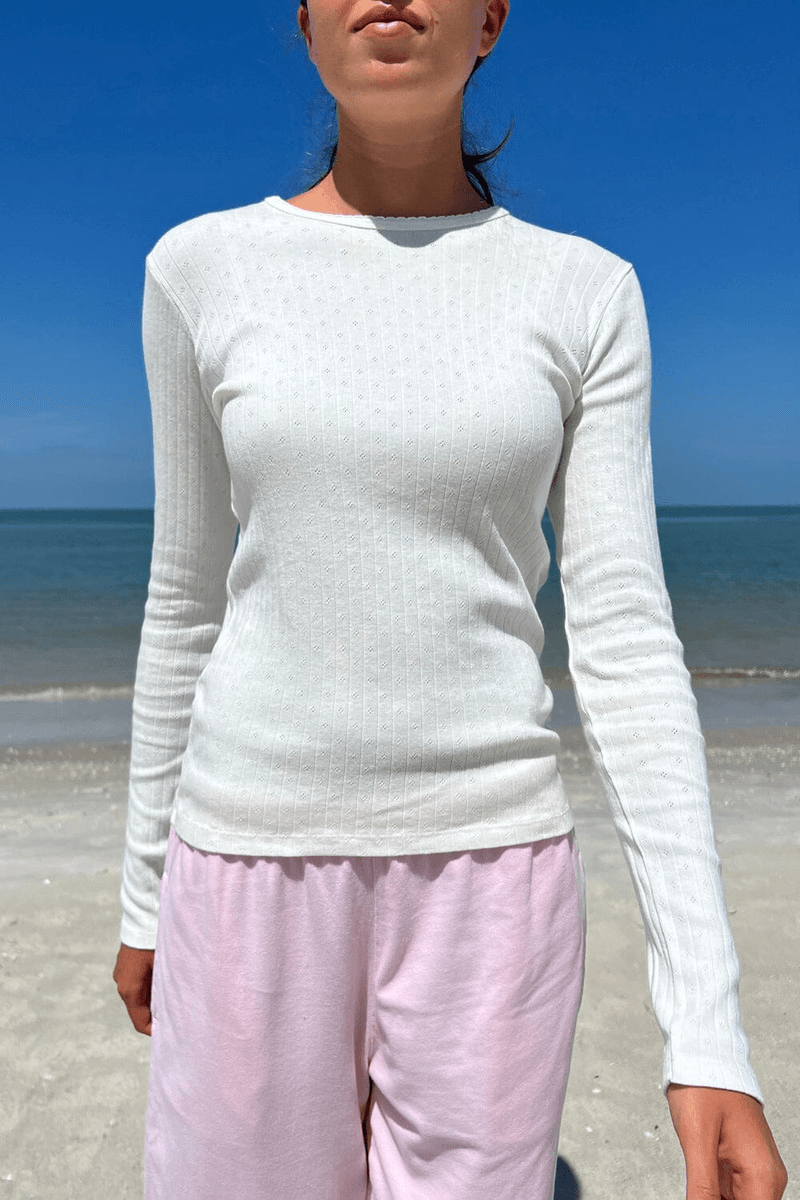 Brandy Melville Leah Top En œillet à Bord Scallop Blanc Naturel