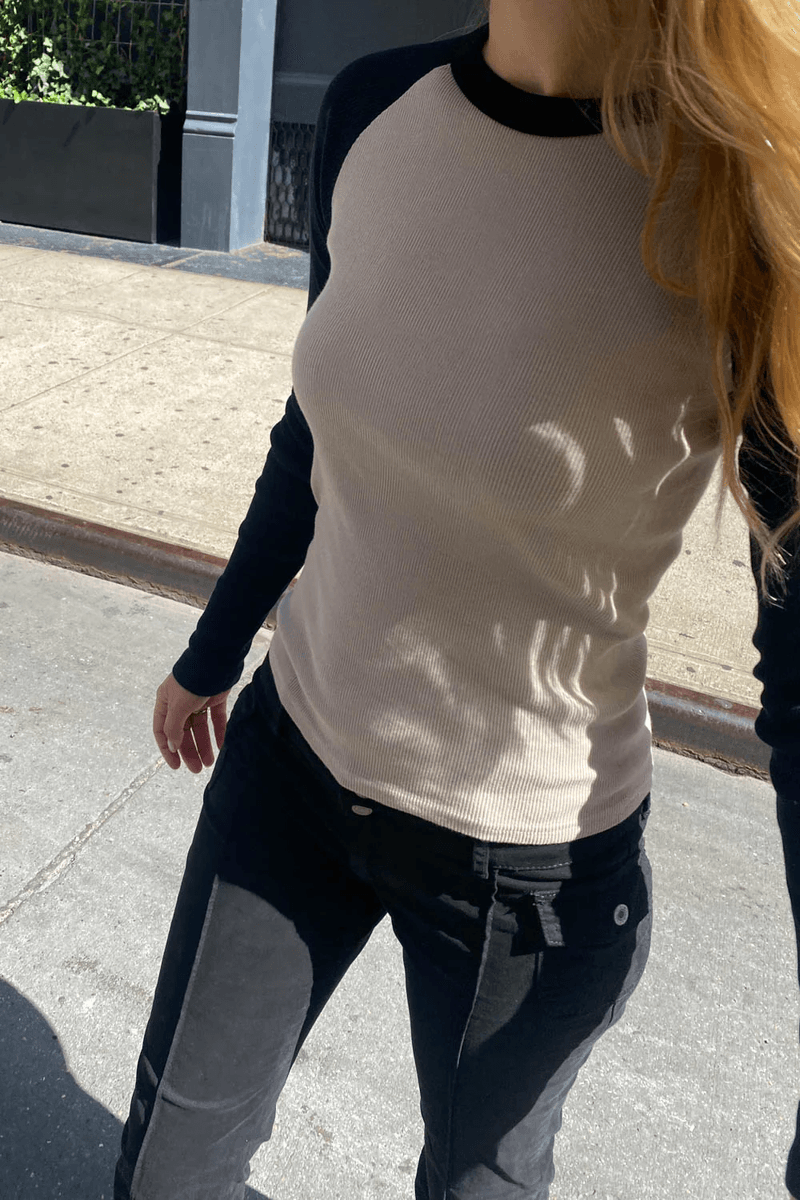 Brandy Melville Bella Top Taupe Navy Blue (jangan Aktifkan) Ok