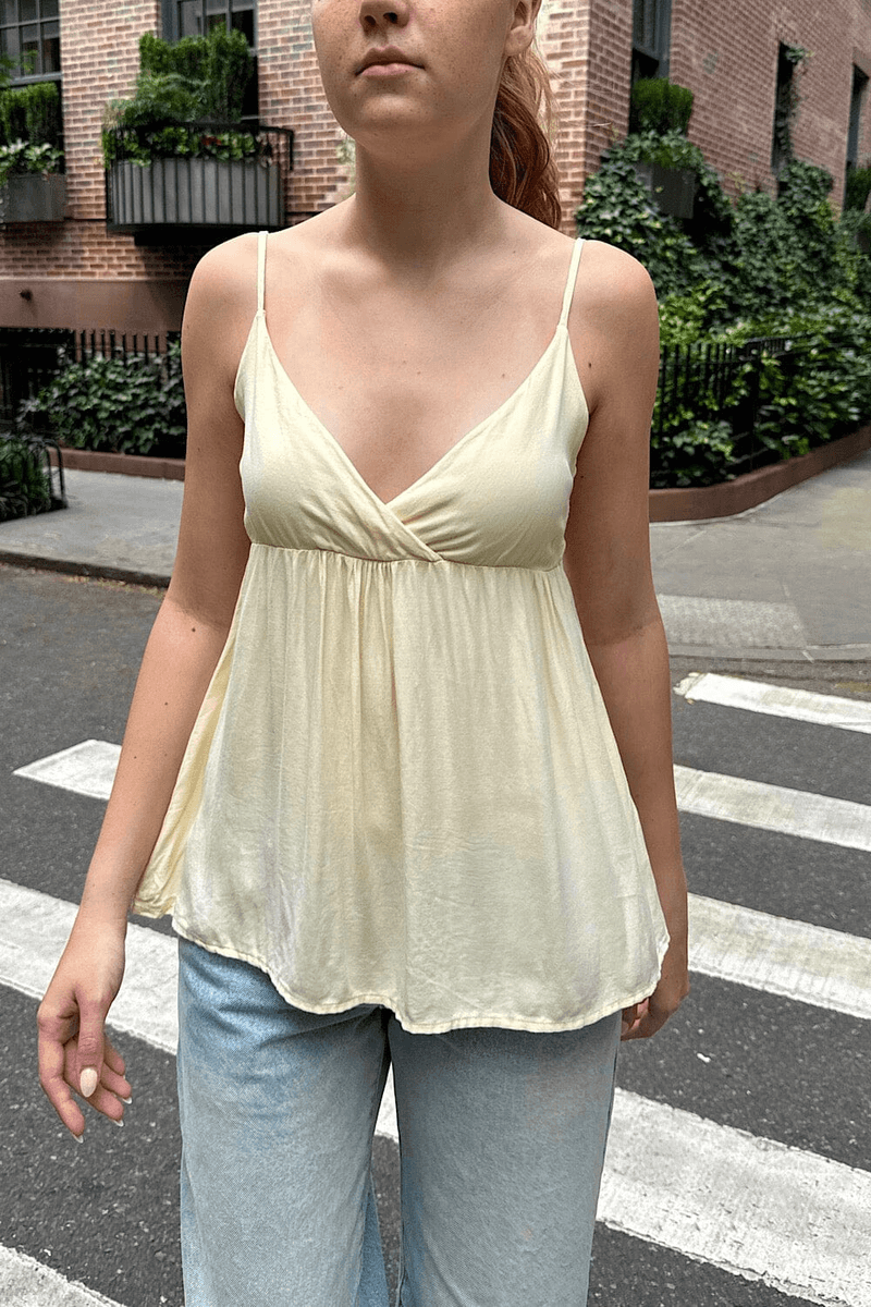 Brandy Melville Edith Tank Pastellgul