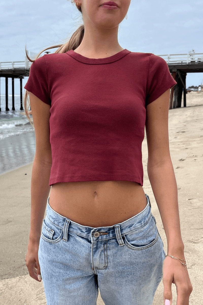 Brandy Melville Ashlyn Crop Top Burgundská