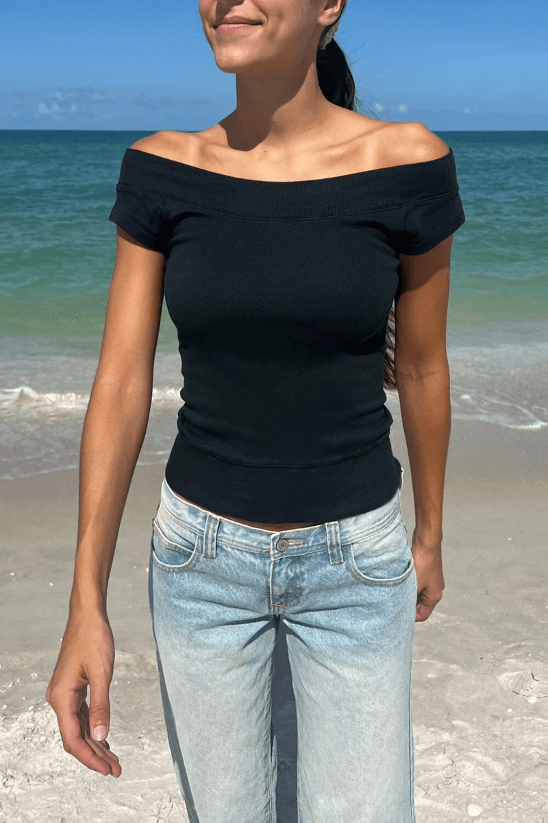 Brandy Melville Ginny Top Black