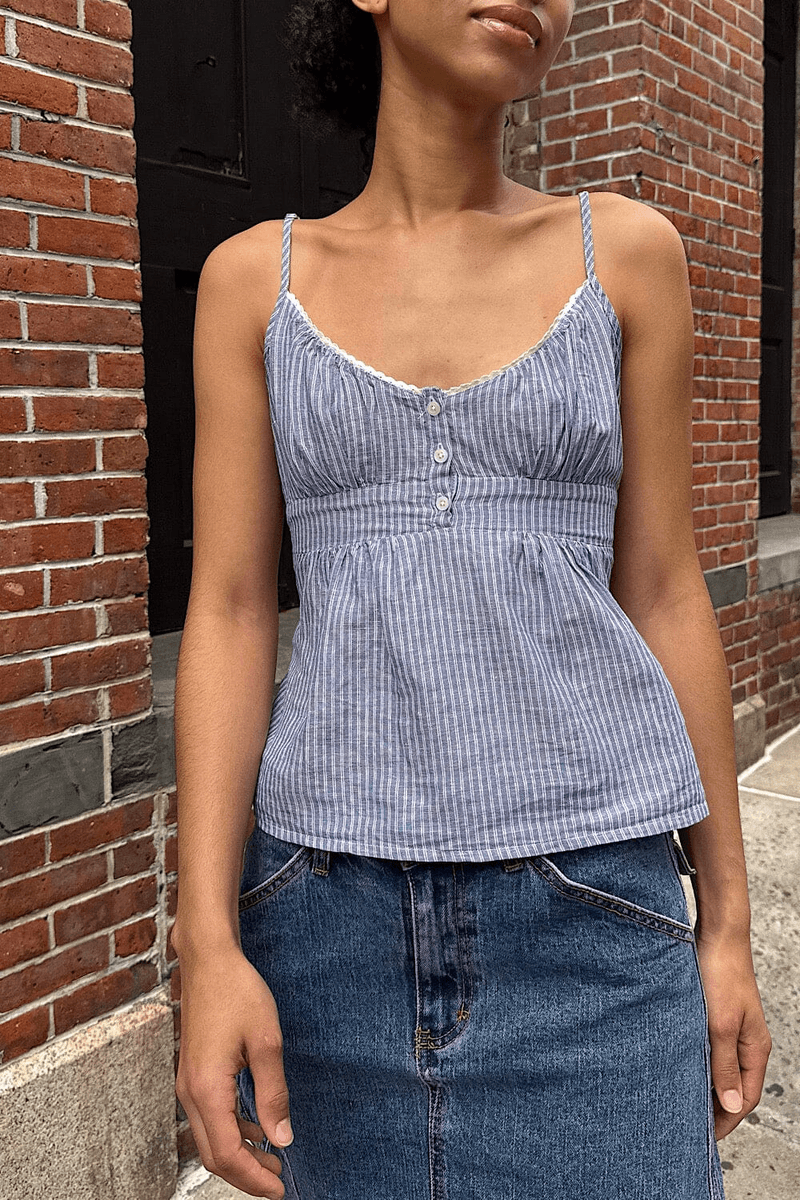 Brandy Melville Tiffany Tank Bergaris Biru Dengan Garis Vertikal Putih