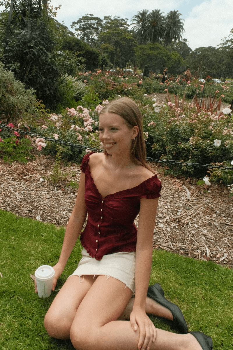 Brandy Melville Elena Top Burgundská