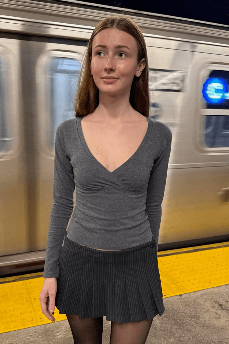 Brandy Melville Amara Top Gris Anthracite