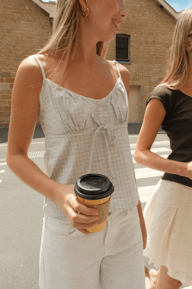 Brandy Melville Tiffany Gingham Topp Lys Blå Og Hvit Rutete