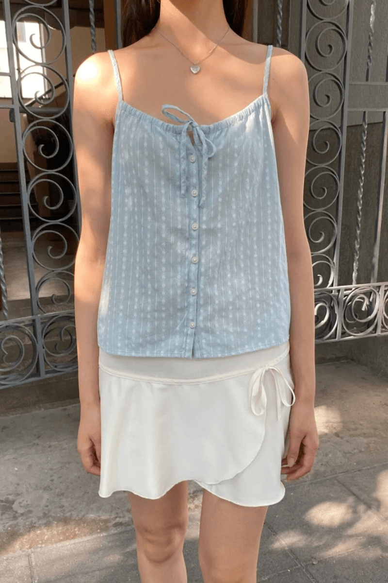 Brandy Melville Alice Eyelet Tank Helesinine