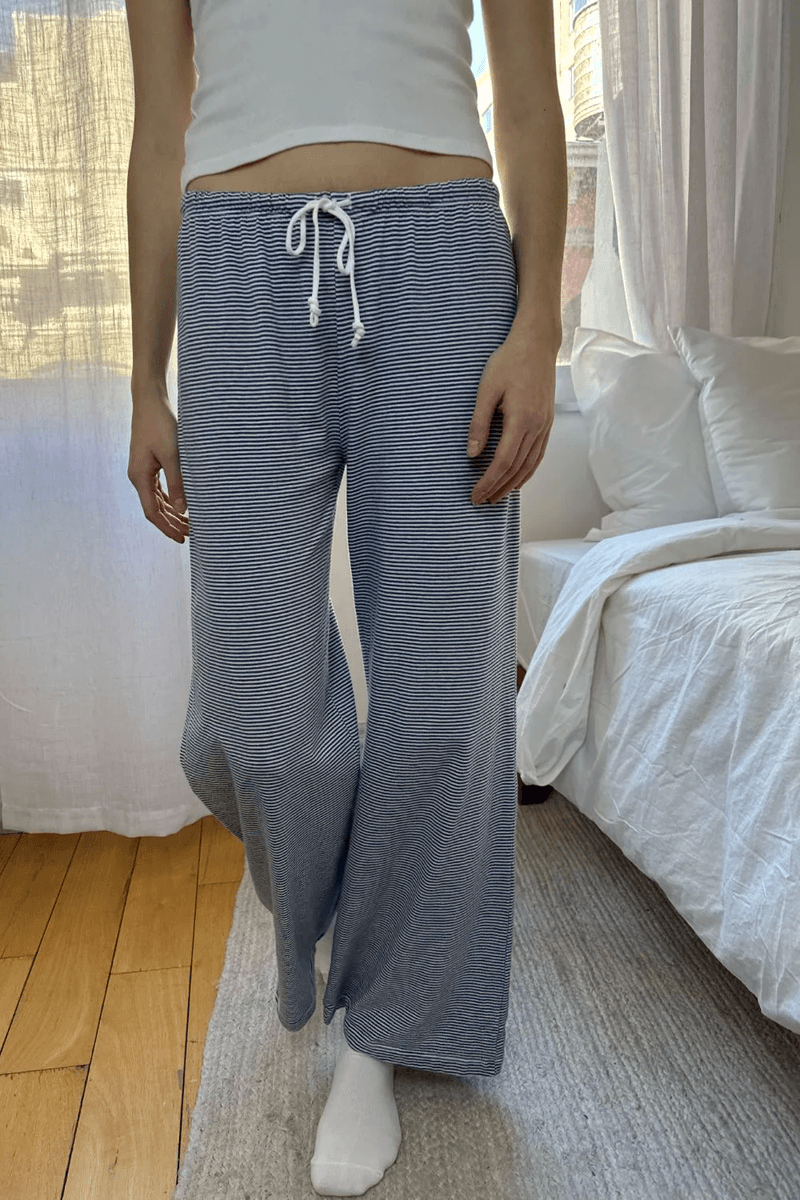 Brandy Melville Anastasia Stripes Pants Biru Pudar Dengan Garis Putih